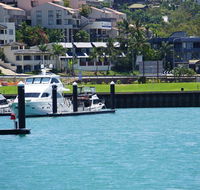 Airlie Seaview Apartments - Accommodation Gladstone