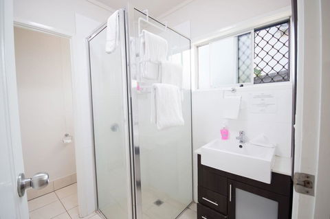 Airlie Apartments - Accommodation Gladstone 9