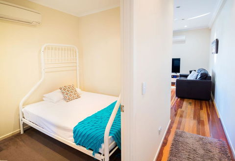 Airlie Apartments - Accommodation Gladstone 23