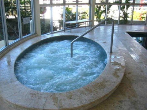 Beach Stay - Ocean & Riverview Resort Chevron Renaissance Central Surfers Paradise - Accommodation Gladstone 22
