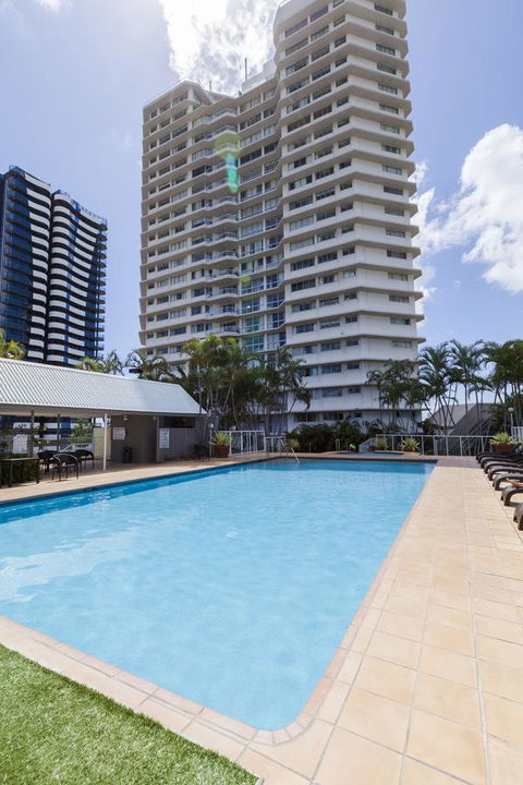 Points North Apartments - Accommodation Gladstone 2