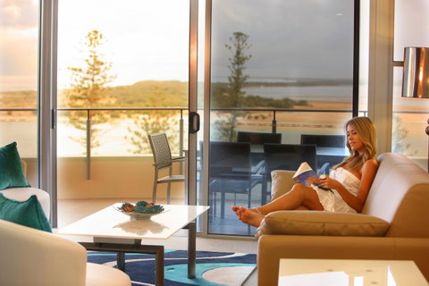 Monaco Caloundra - Accommodation Gladstone 33