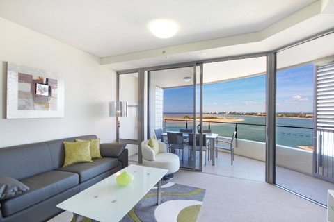 Monaco Caloundra - Accommodation Gladstone 25