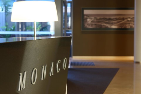Monaco Caloundra - Accommodation Gladstone 3