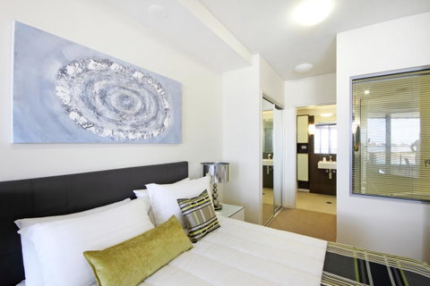 Monaco Caloundra - Accommodation Gladstone 28
