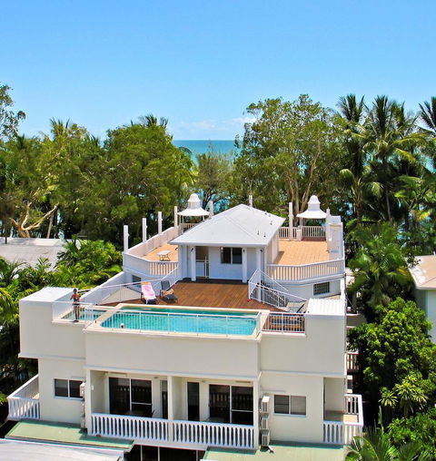 Sarayi Boutique Hotel - Accommodation Gladstone 0