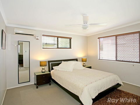Beach House On Jones Parade, Central Coolum Beach - Accommodation Gladstone 11