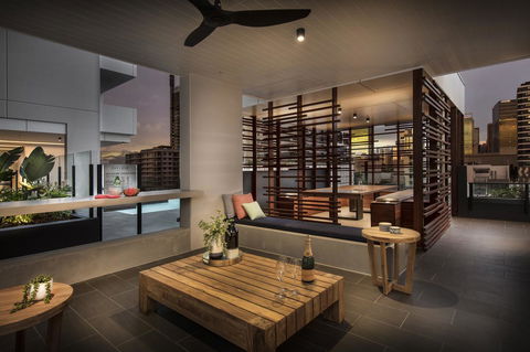 Ivy And Eve Apartments By CLLIX - Accommodation Gladstone 9