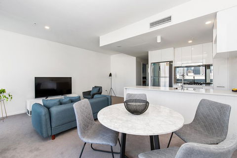 Ivy And Eve Apartments By CLLIX - Accommodation Gladstone 28