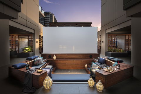 Ivy And Eve Apartments By CLLIX - Accommodation Gladstone 11