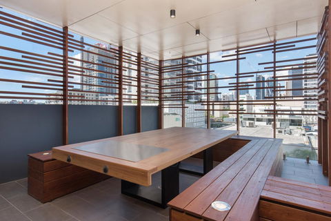 Ivy And Eve Apartments By CLLIX - Accommodation Gladstone 7