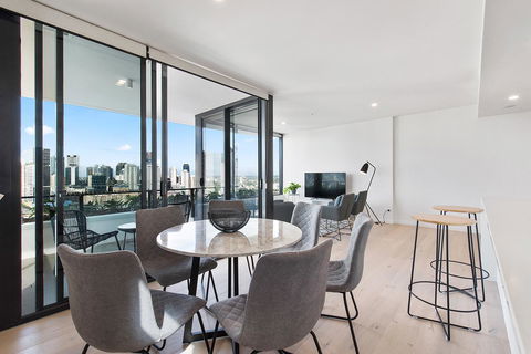 Ivy And Eve Apartments By CLLIX - Accommodation Gladstone 27