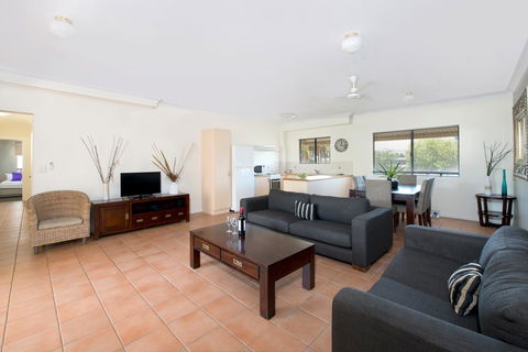 Park Regis Anchorage - Accommodation Gladstone 19