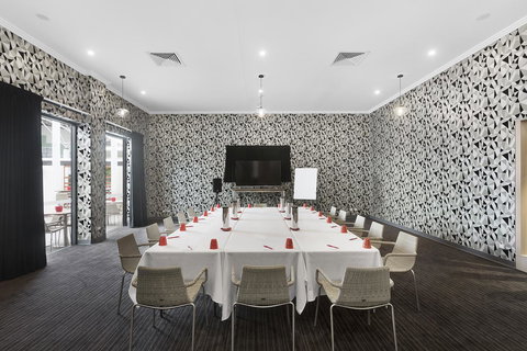 Ibis Mackay - Accommodation Gladstone 43