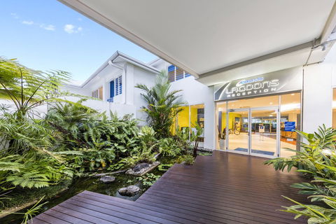 Silkari Lagoons Port Douglas - Accommodation Gladstone 11