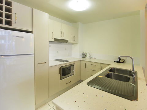 Silkari Lagoons Port Douglas - Accommodation Gladstone 7