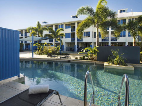 Silkari Lagoons Port Douglas - Accommodation Gladstone 2