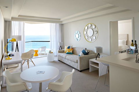 QT Gold Coast - Accommodation Gladstone 7