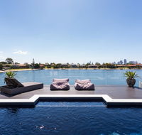 Rumrunner Resort - Accommodation Gladstone