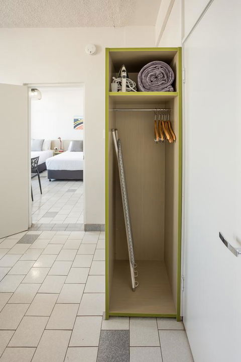 Nightcap At Emerald Star Hotel - Accommodation Gladstone 22