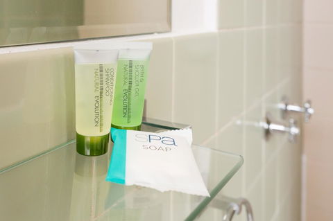 Nightcap At Emerald Star Hotel - Accommodation Gladstone 14