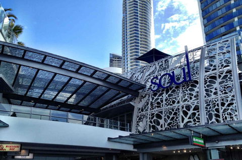 Soul Surfers Paradise - Gclr - Accommodation Gladstone 11