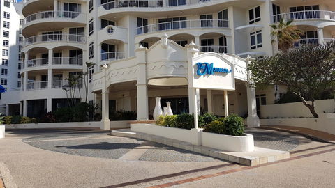 APR Private SUITES MOROC By The Beach - Accommodation Gladstone 7