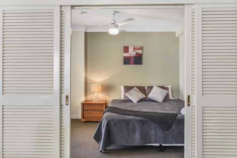 APR Private SUITES MOROC By The Beach - Accommodation Gladstone 17