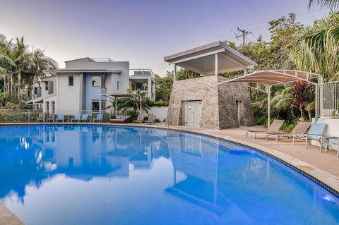 Coolum At The Beach - Accommodation Gladstone 2