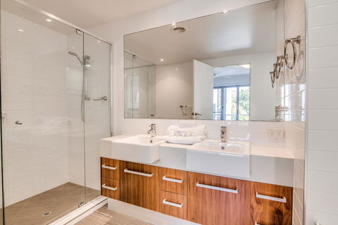 Coolum At The Beach - Accommodation Gladstone 16