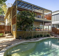Noosa Beachhouse - Accommodation Gladstone