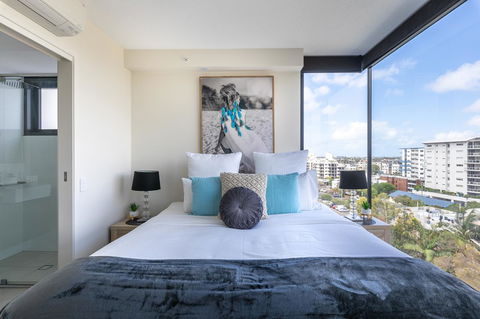 Sunset Retreat Mooloolaba - Accommodation Gladstone 4