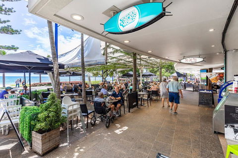 Sunset Retreat Mooloolaba - Accommodation Gladstone 42