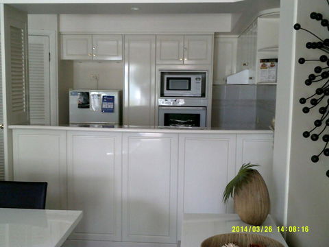 The Phoenician Resort - Accommodation Gladstone 22