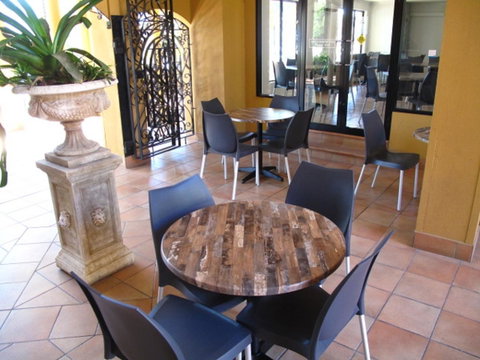Palm Royale Cairns - Accommodation Gladstone 12