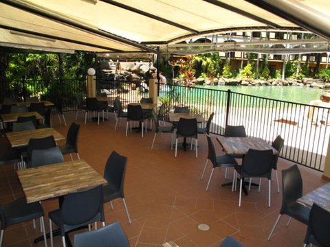 Palm Royale Cairns - Accommodation Gladstone 7