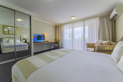 Mantra Mackay - Accommodation Gladstone 37