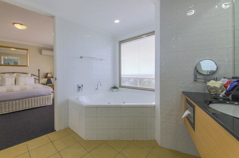 Mantra Mackay - Accommodation Gladstone 30