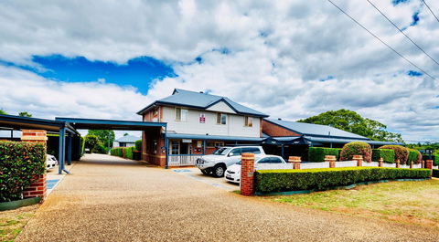 Ambassador On Ruthven - Accommodation Gladstone 5