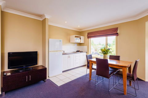 Ambassador On Ruthven - Accommodation Gladstone 27