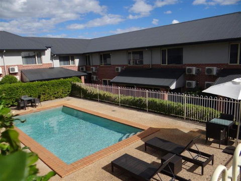 Ambassador On Ruthven - Accommodation Gladstone 26