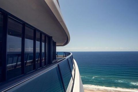 Luxury 3 Bedroom In Heart Of Broadbeach - Accommodation Gladstone 2