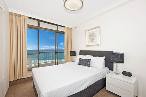 Surfers International Apartments - Accommodation Gladstone 19