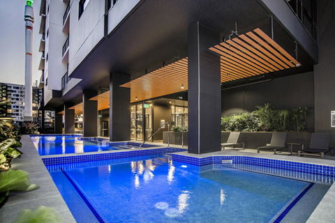 Atlas Apartments By CLLIX - Accommodation Gladstone 4