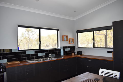Ironbark House - Accommodation Gladstone 20