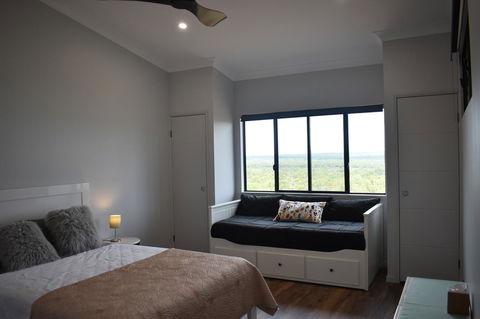 Ironbark House - Accommodation Gladstone 36