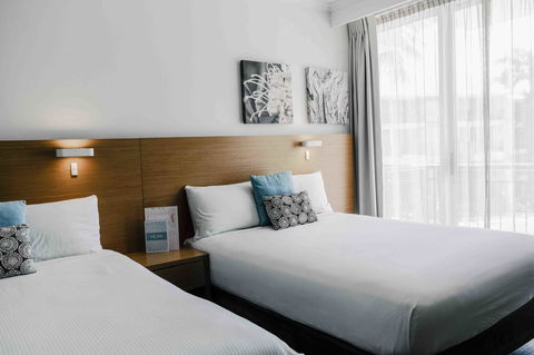Novotel Cairns Oasis Resort - Accommodation Gladstone 25