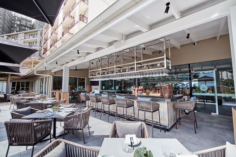 Novotel Cairns Oasis Resort - Accommodation Gladstone 12
