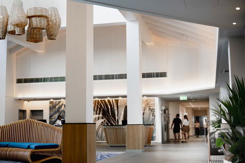 Novotel Cairns Oasis Resort - Accommodation Gladstone 11
