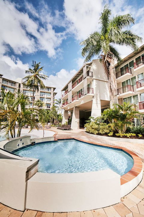 Novotel Cairns Oasis Resort - Accommodation Gladstone 20